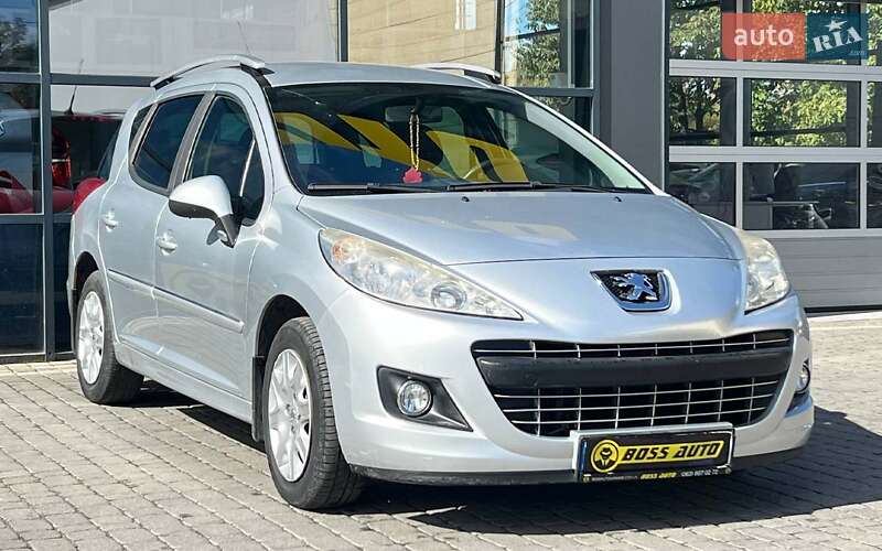 Peugeot 207 2010 Peugeot 207 2010