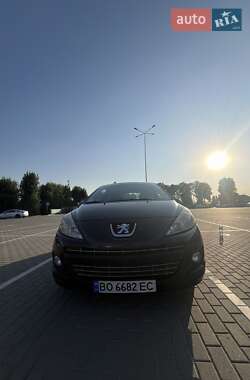 Хэтчбек Peugeot 207 2009 в Тернополе