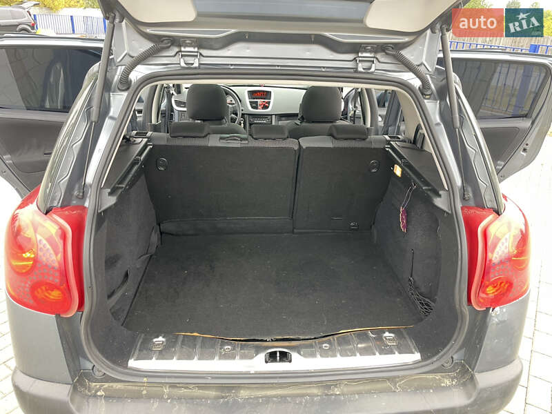 Універсал Peugeot 207 2011 в Ковелі