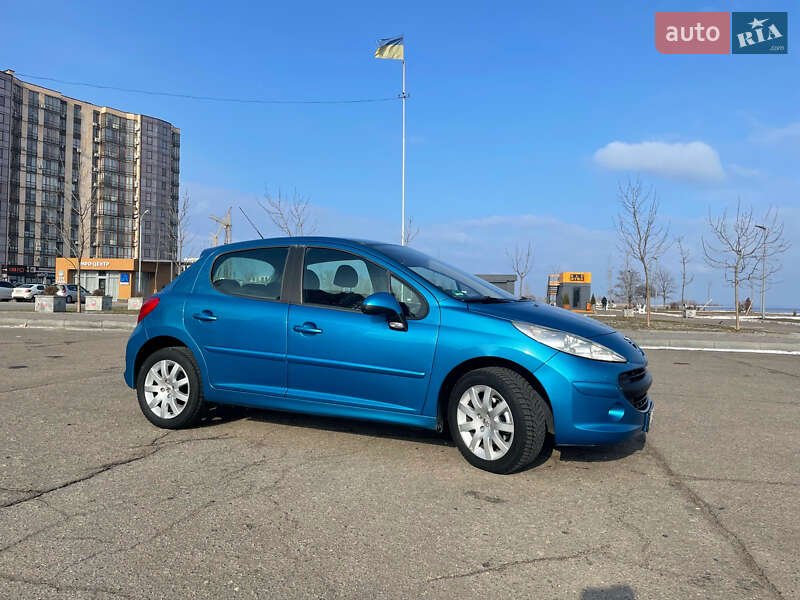 Peugeot 207 2006 Peugeot 207 2006