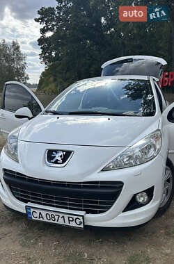 Хетчбек Peugeot 207 2011 в 