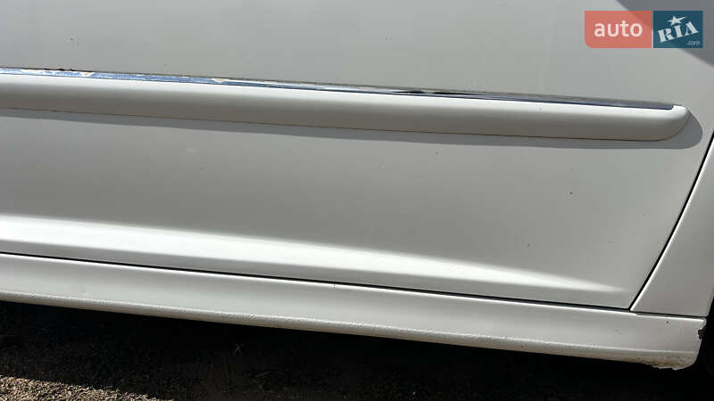 Хетчбек Peugeot 207 2011 в Новоархангельську