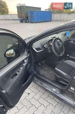 Универсал Peugeot 207 2008 в  фото 17 Универсал Peugeot 207 2008 в