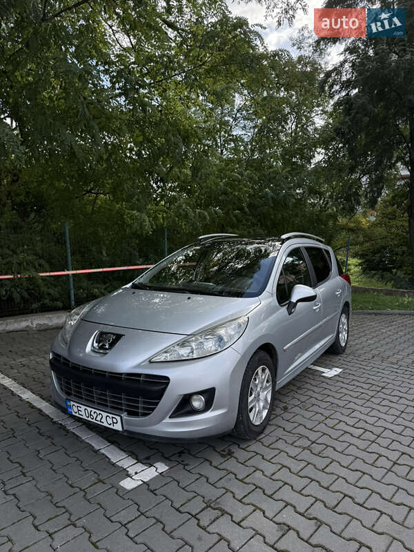 Peugeot 207 2012