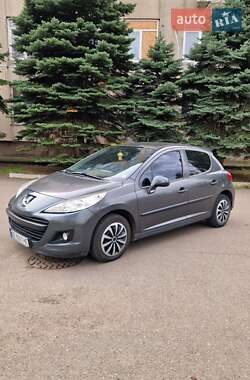 Хетчбек Peugeot 207 2010 в Миколаєві