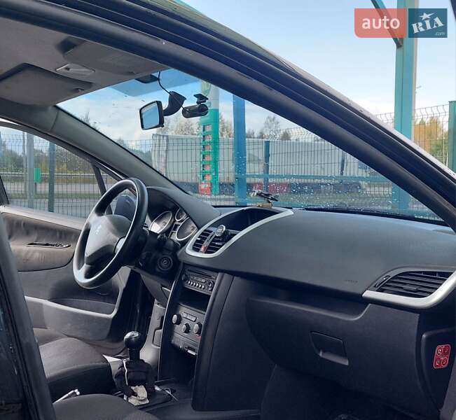Универсал Peugeot 207 2010 в Житомире фото 12 Универсал Peugeot 207 2010 в Житомире