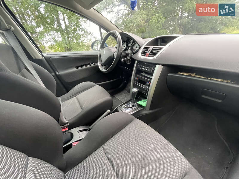 Универсал Peugeot 207 2008 в Львове
