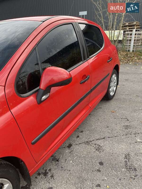 Хэтчбек Peugeot 207 2011 в Ивано-Франковске фото 8 Хэтчбек Peugeot 207 2011 в Ивано-Франковске