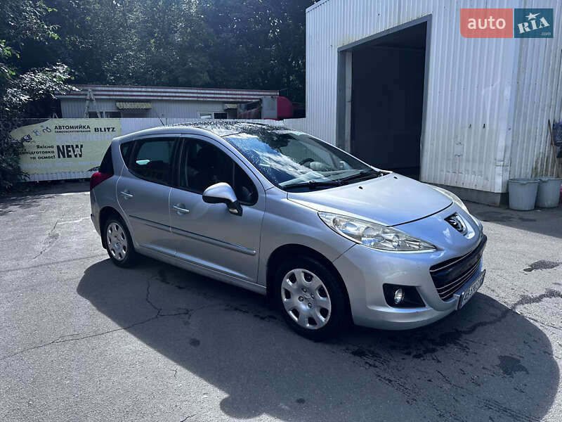 Peugeot 207 2009 Peugeot 207 2009