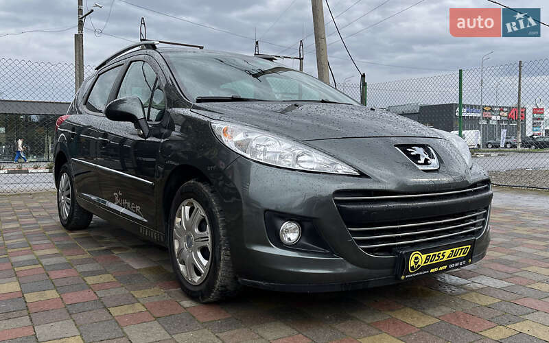 Peugeot 207 2010 Peugeot 207 2010