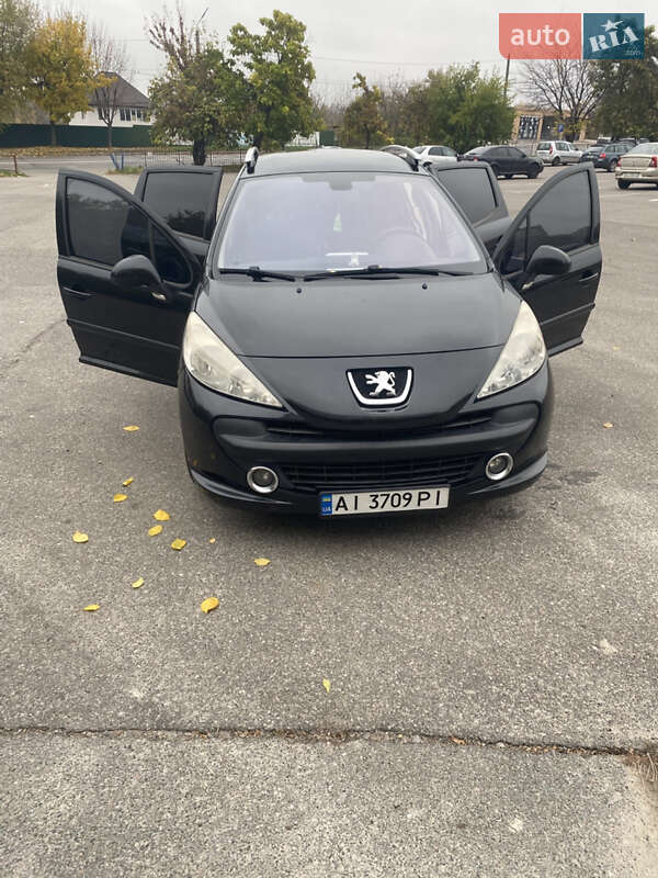 Peugeot 207 2008 Peugeot 207 2008