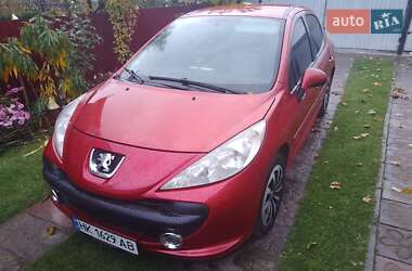 Хэтчбек Peugeot 207 2007 в Радивилове