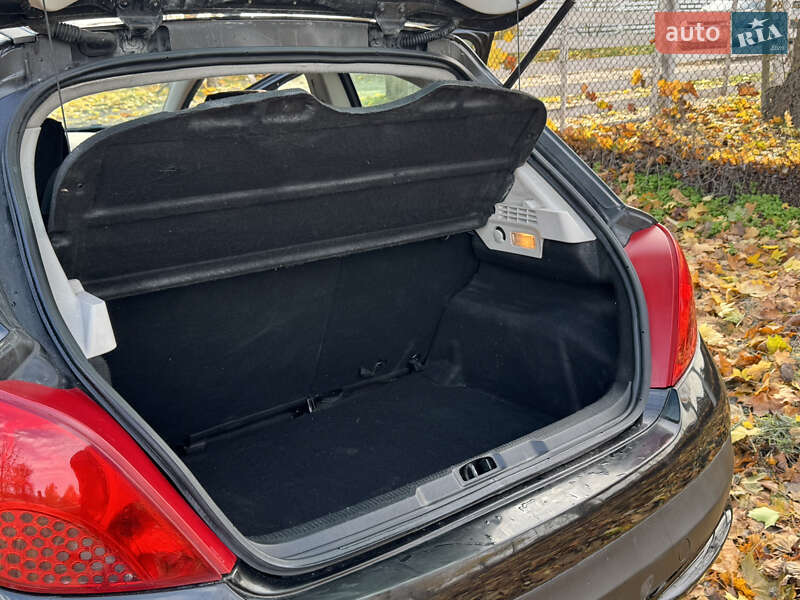 Хэтчбек Peugeot 207 2006 в Киеве фото 21 Хэтчбек Peugeot 207 2006 в Киеве