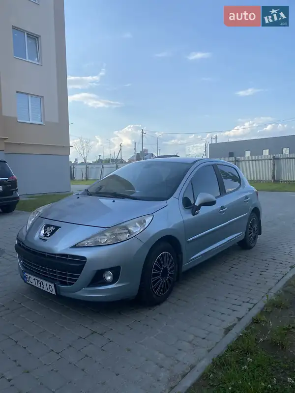 Peugeot 207 2011