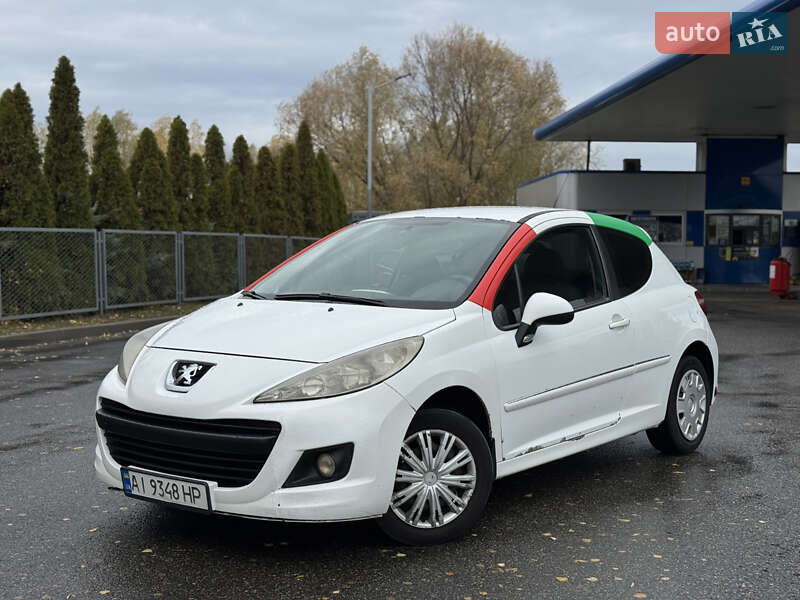 Peugeot 207 2012
