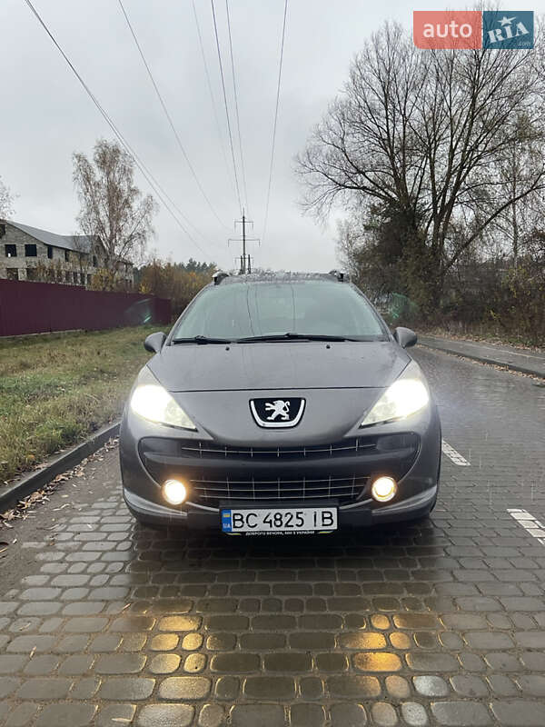 Универсал Peugeot 207 2008 в Новояворовске