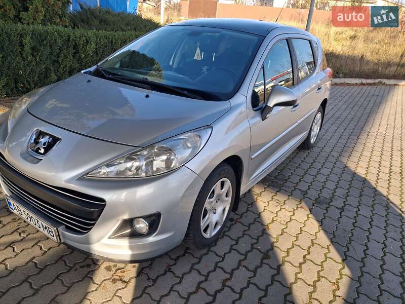Универсал Peugeot 207 2009 в Жмеринке