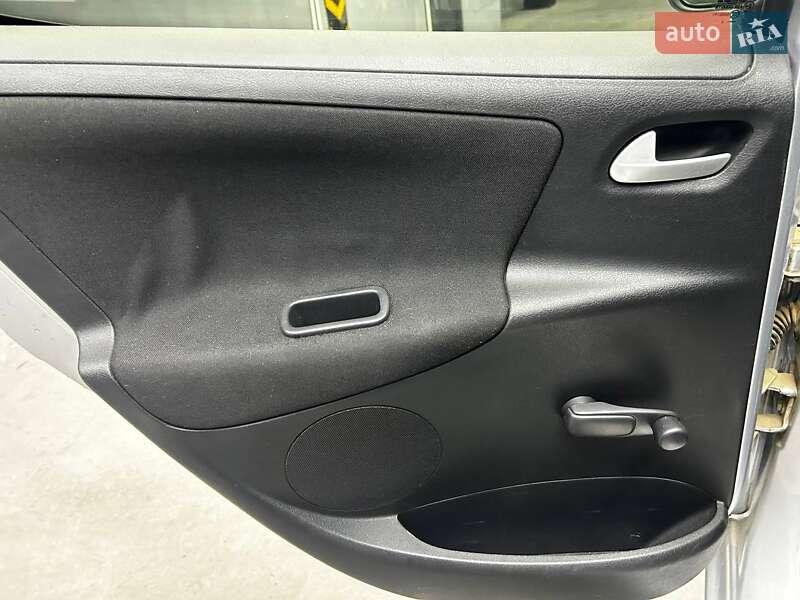 Універсал Peugeot 207 2012 в Чернівцях фото 12 Універсал Peugeot 207 2012 в Чернівцях