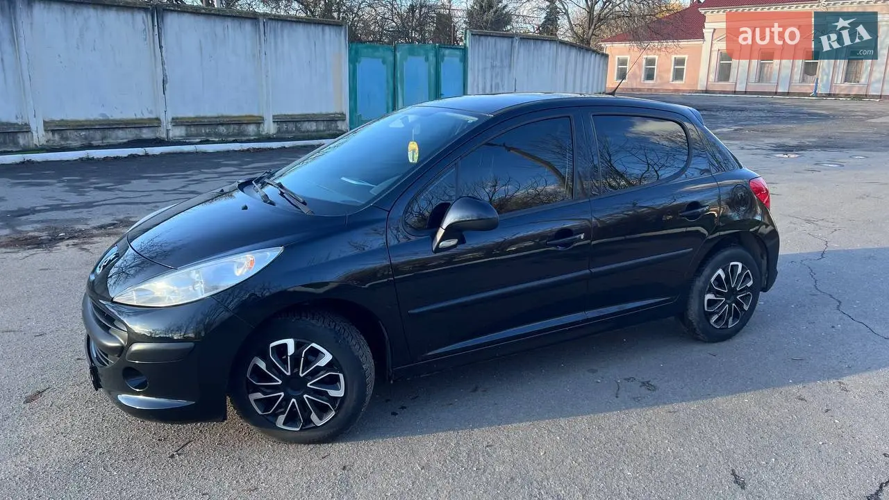 2010 Peugeot 207 - мініатюра 12