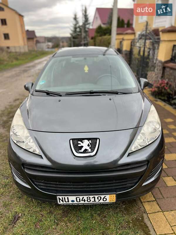 Peugeot 207 2013