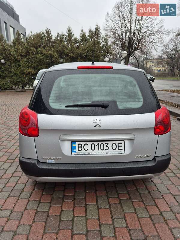 Універсал Peugeot 207 2011 в Львові
