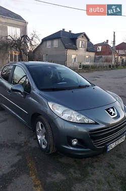 Хэтчбек Peugeot 207 2010 в Ходорове