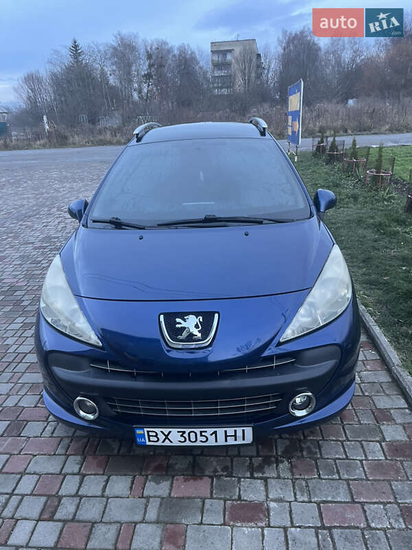 Peugeot 207 2008 Peugeot 207 2008