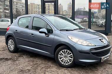 Хэтчбек Peugeot 207 2008 в Киеве