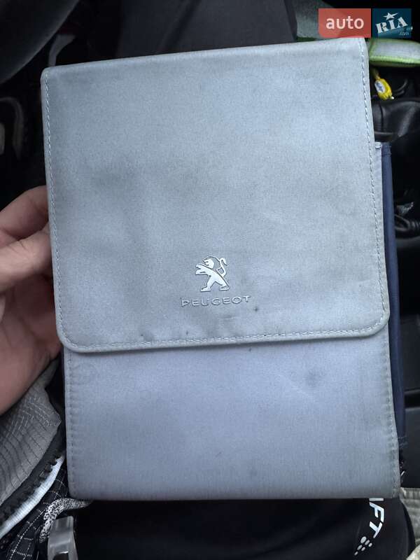 Універсал Peugeot 207 2011 в Тернополі