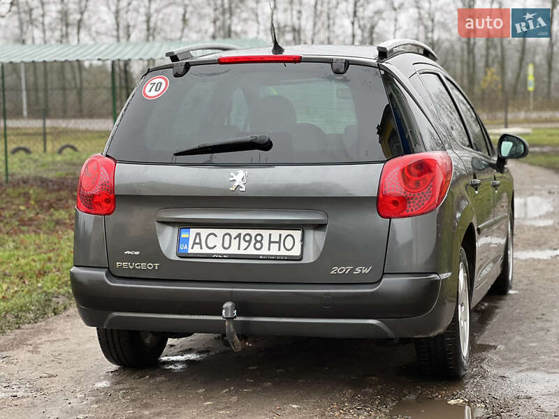 Универсал Peugeot 207 2009 в Вапнярке