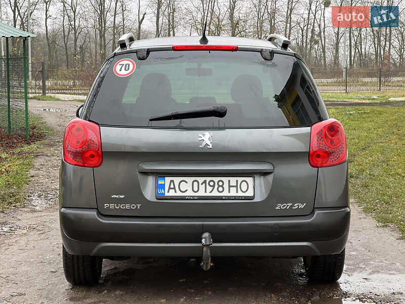 Универсал Peugeot 207 2009 в Вапнярке