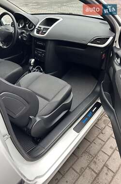 Хэтчбек Peugeot 207 2009 в Сумах