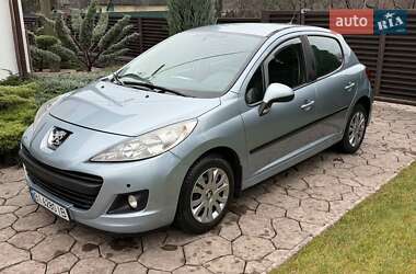 Хетчбек Peugeot 207 2010 в Полтаві