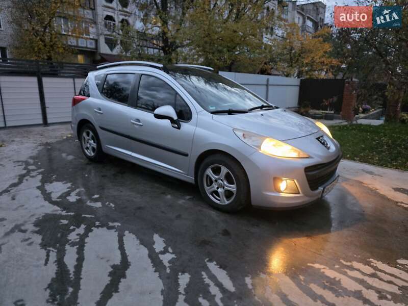 Peugeot 207 2009 Peugeot 207 2009