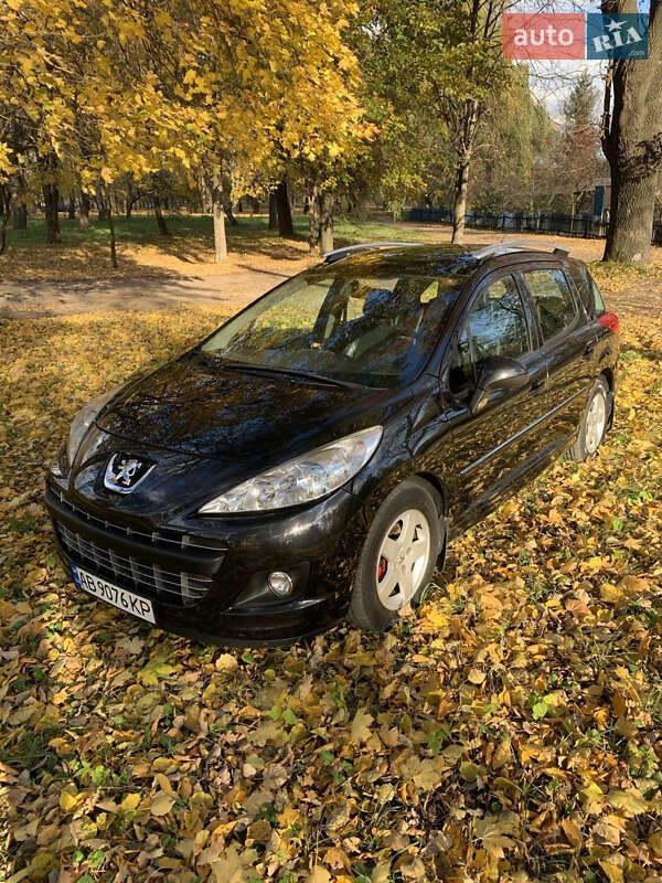 Peugeot 207 2012