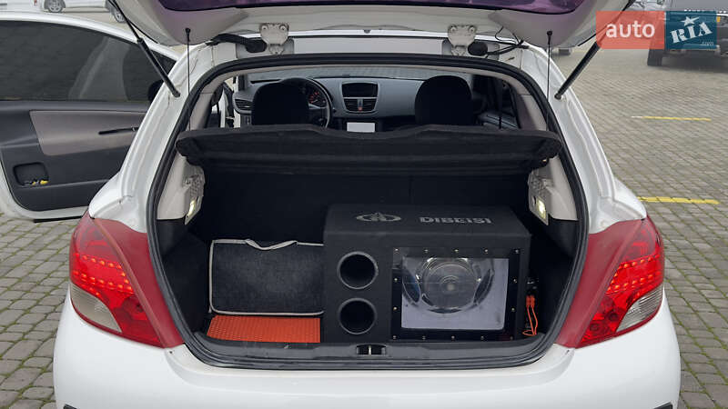 Хетчбек Peugeot 207 2010 в Чернівцях фото 11 Хетчбек Peugeot 207 2010 в Чернівцях