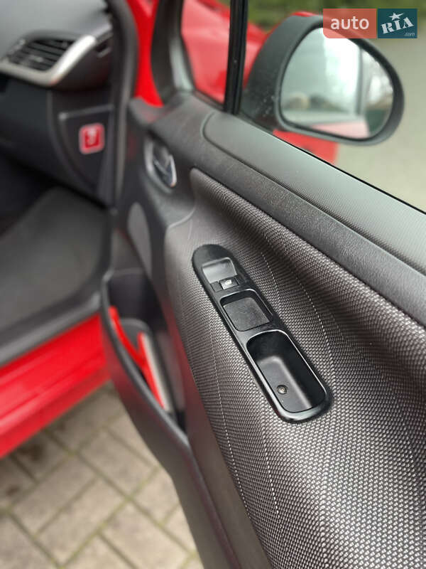 Хетчбек Peugeot 207 2007 в Хмельницькому