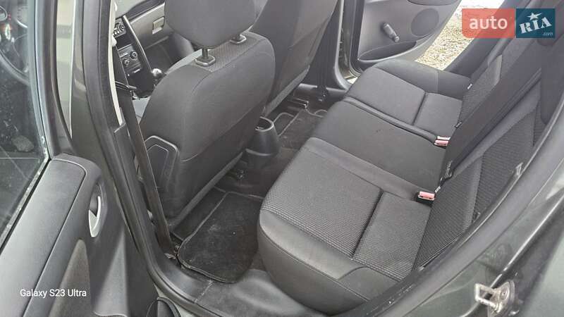 Хэтчбек Peugeot 207 2010 в Стрые