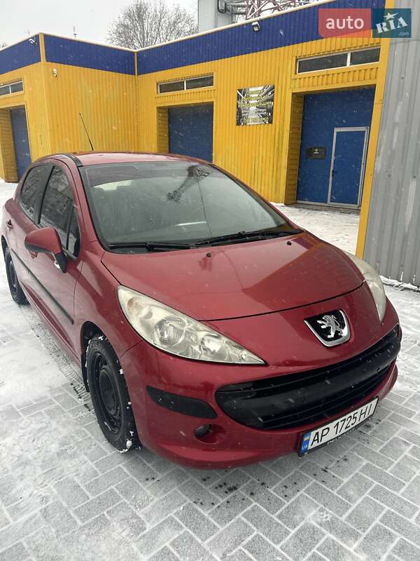 Хэтчбек Peugeot 207 2008 в Запорожье фото 2 Хэтчбек Peugeot 207 2008 в Запорожье