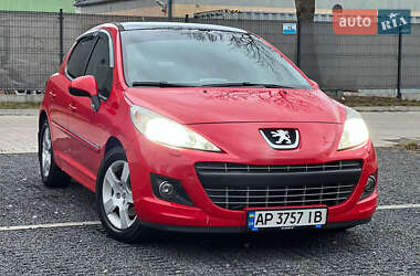 Хетчбек Peugeot 207 2012 в Києві