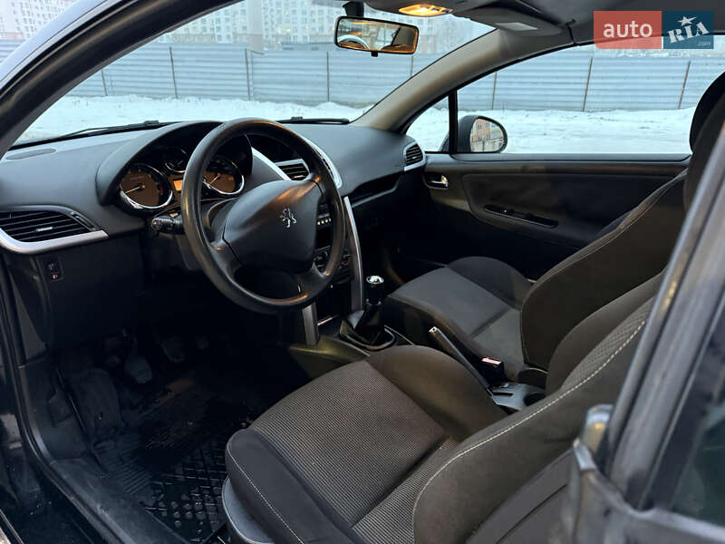 Кабриолет Peugeot 207 2007 в Киеве