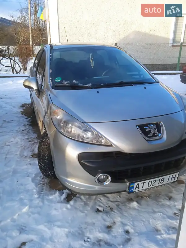 Peugeot 207