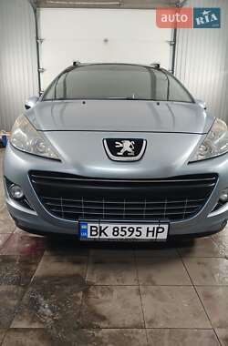Универсал Peugeot 207 2010 в Нетешине