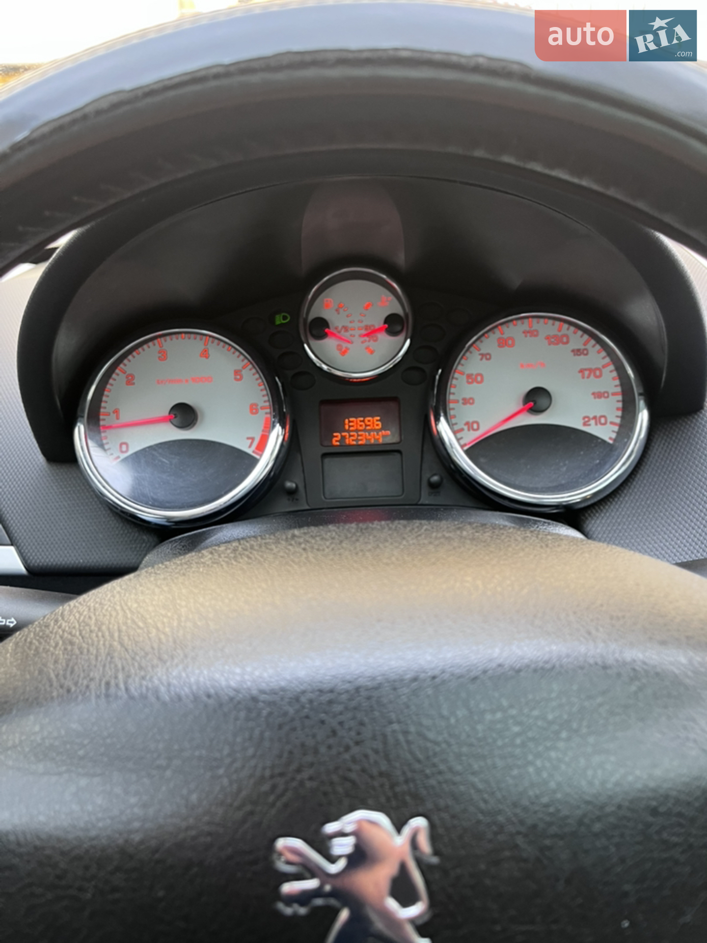2010 Peugeot 207 - мініатюра 9