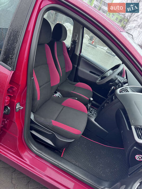 Хэтчбек Peugeot 207 2006 в Хмельницком фото 10 Хэтчбек Peugeot 207 2006 в Хмельницком