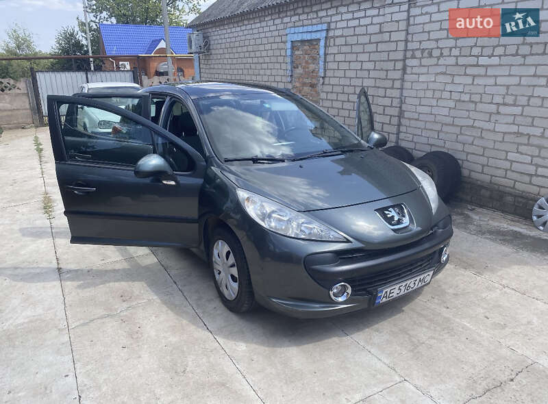 Peugeot 207 2007