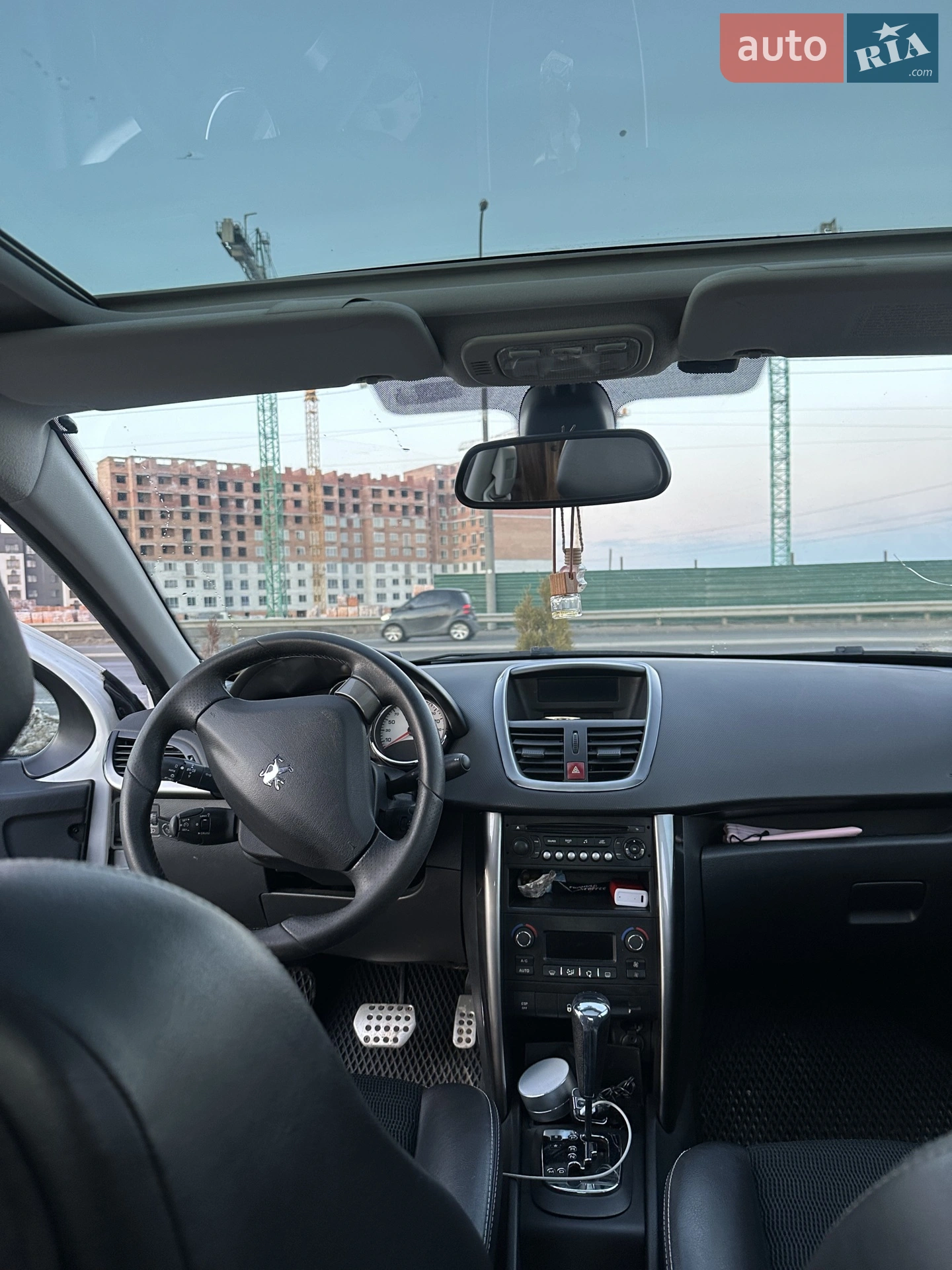 2012 Peugeot 207 - мініатюра 8