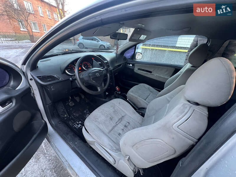 Хэтчбек Peugeot 207 2006 в Белой Церкви фото 10 Хэтчбек Peugeot 207 2006 в Белой Церкви