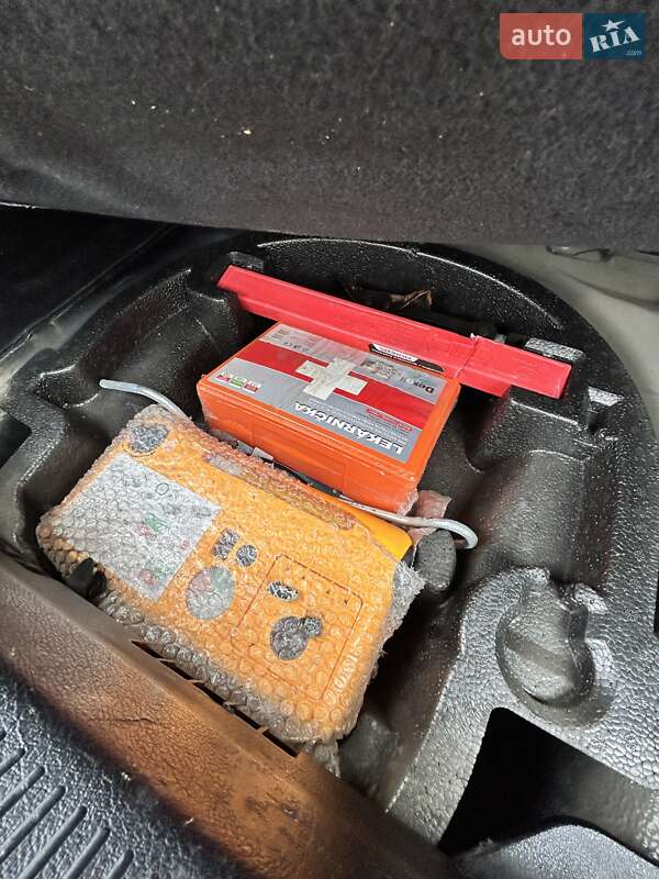 Хэтчбек Peugeot 207 2010 в Сумах