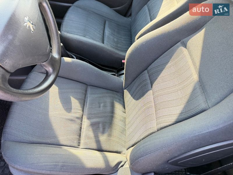 Хэтчбек Peugeot 207 2007 в Львове